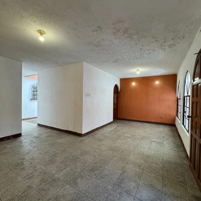 Casa en venta en Zona 13 Aurora — Casa en Venta en Aurora I, Zona 13, Guatemala, Ciudad — foto 1 de 5