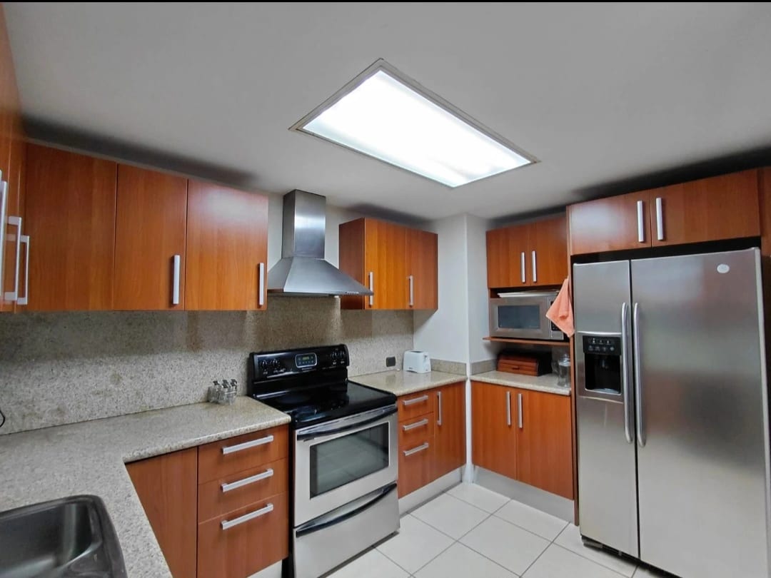 Marqués Zona 14 - Renta- — Apartamento en Alquiler en Marqués, Zona 14, Guatemala, Ciudad — foto 2 de 9
