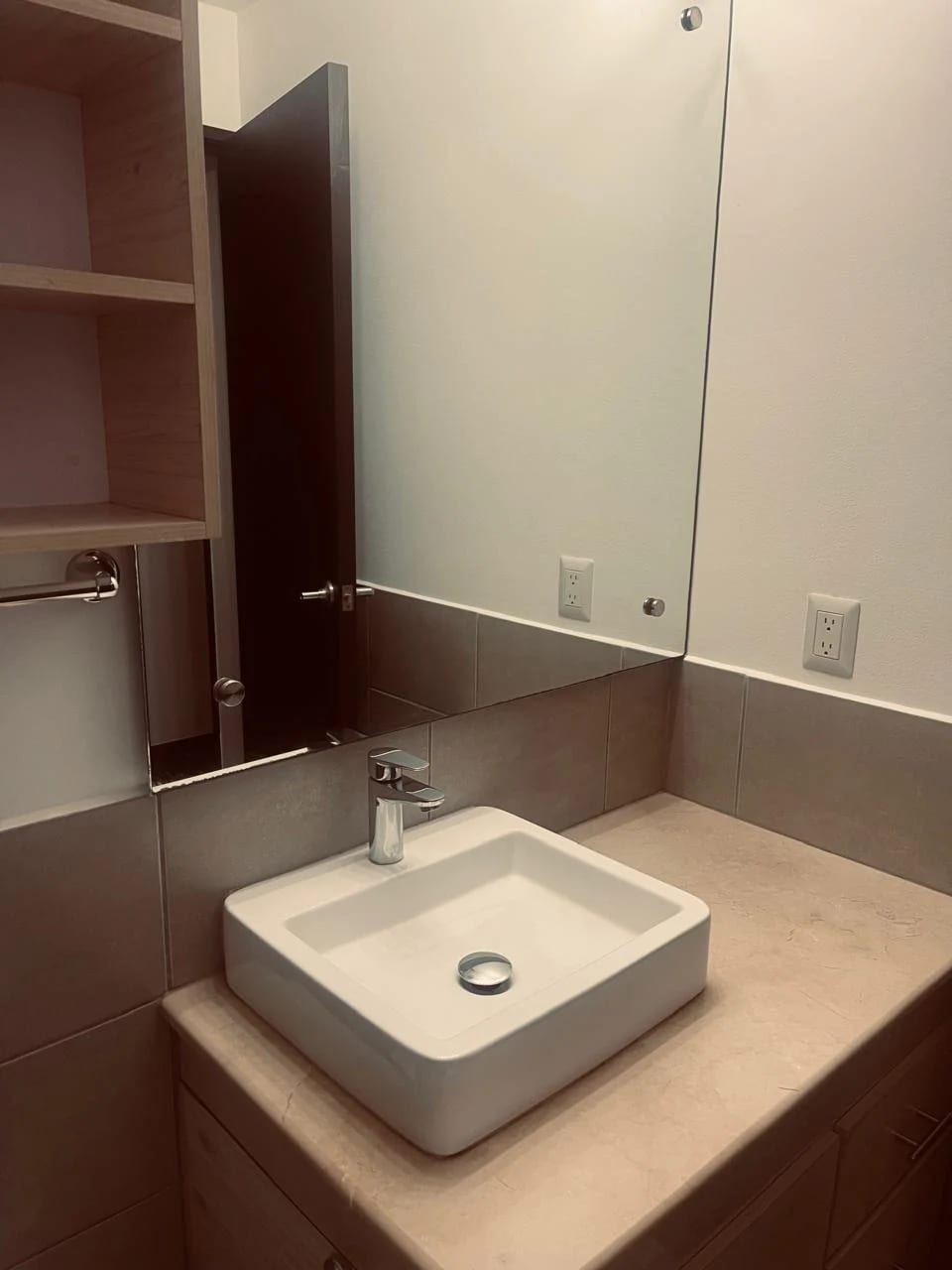 Renta Apartamento Attica Amueblado 2 habitaciones — Apartamento en Alquiler en Attica, Zona 14, Guatemala, Ciudad — foto 4 de 10