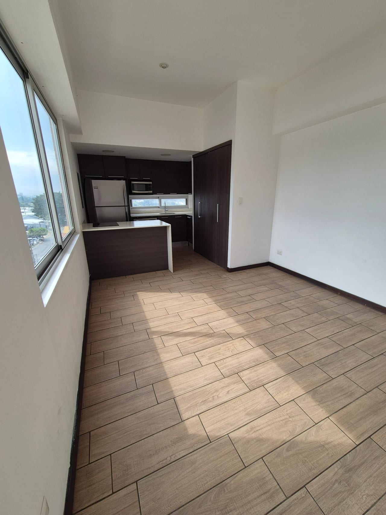 Venta Apartamento Ferrara 10 1 habitación — Apartamento en Venta en Ferrara 10, Zona 10, Guatemala, Ciudad — foto 1 de 10