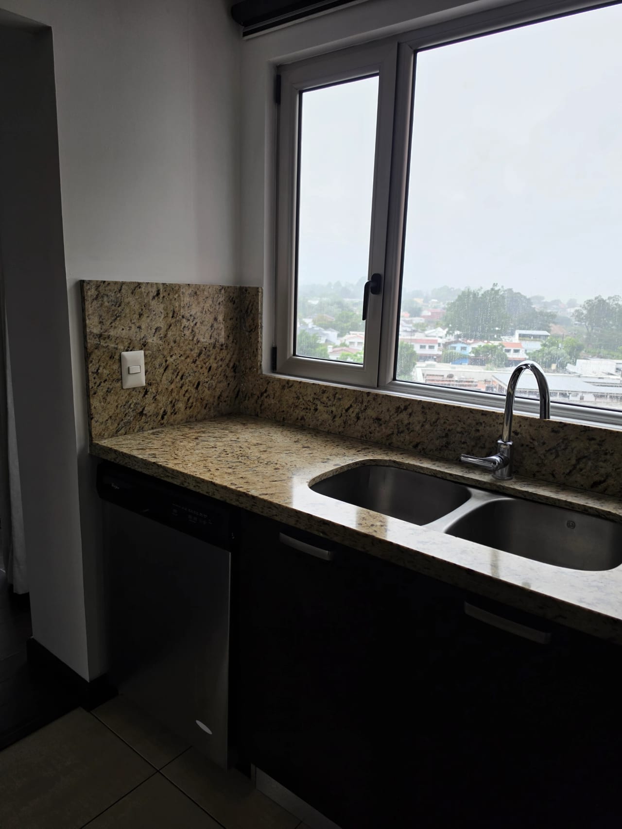 Renta apartamento zona 14 Attica 2 habitaciones — Apartamento en Alquiler en Attica, Zona 14, Guatemala, Ciudad — foto 3 de 12