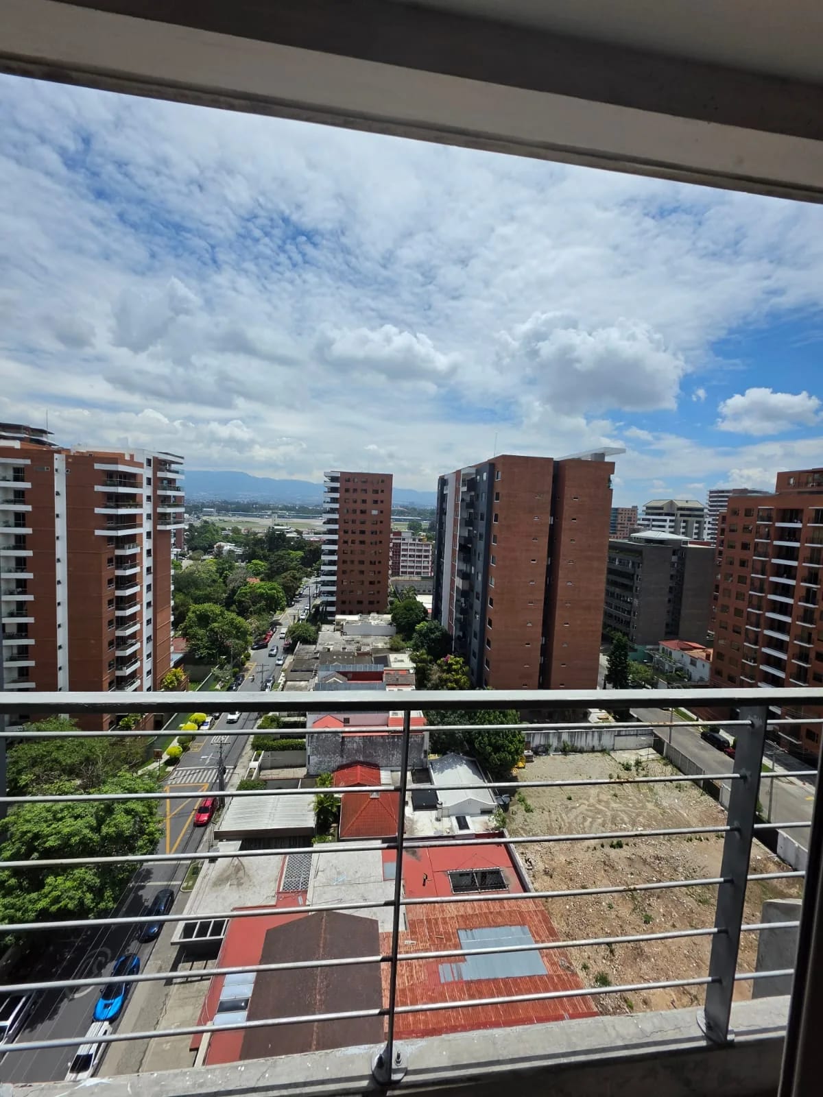 Renta Apartamento Amueblado Torre 14 — Apartamento en Alquiler en Torre 14, Zona 14, Guatemala, Ciudad — foto 5 de 9