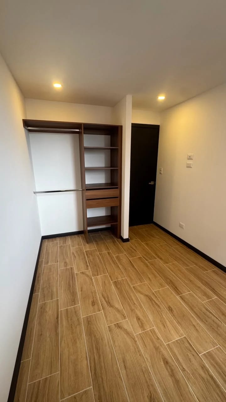 Apartamento Renta Essenza zona 13 3 habitaciones — Apartamento en Alquiler en Zona 13, Guatemala, Ciudad — foto 5 de 11