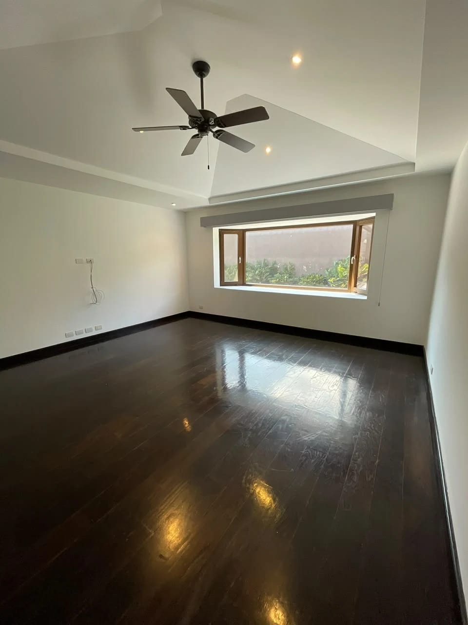 Casa en Venta La Joya zona 10 4 Habitaciones + cuarto servicio — Casa en Venta en Zona 10, Guatemala, Ciudad — foto 7 de 13