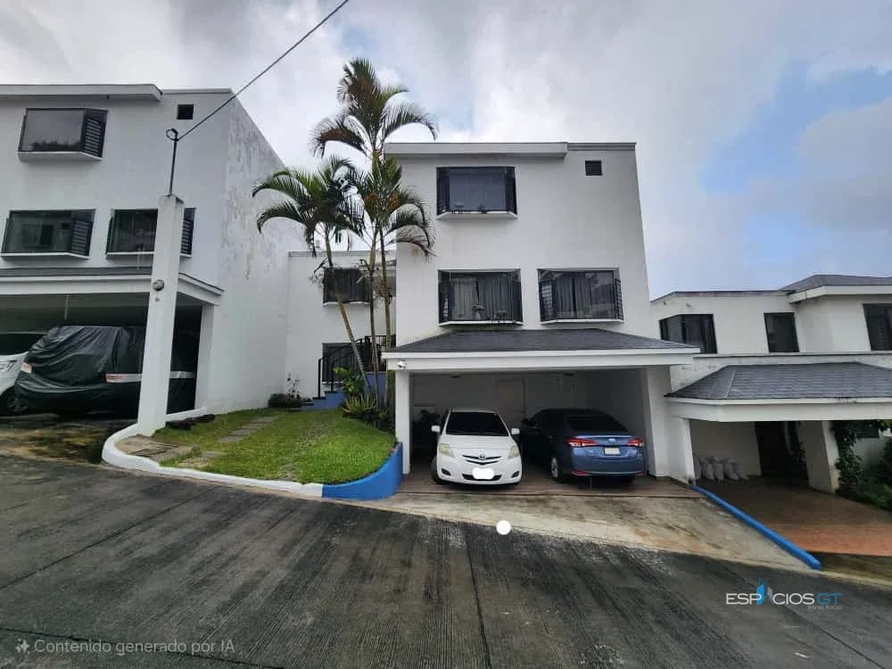 CASA EN VENTA SAN CRISTÓBAL CERCA DE SANKRIS MALL — Casa en Venta en Zona 8 Mixco, Guatemala, Ciudad — foto 1 de 4