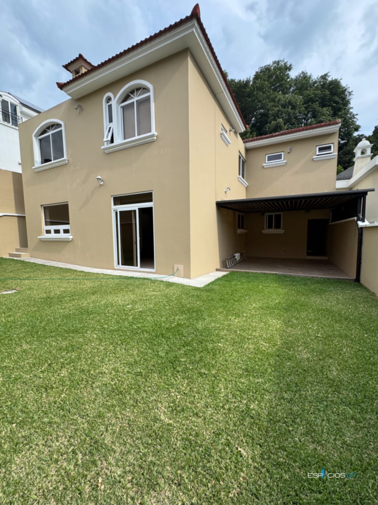 Casa en Condominio La Foresta, CAES Km. 20.5 entrada a Fraijanes — Casa en Alquiler en La Foresta, Carretera a El Salvador, Guatemala, Ciudad — foto 8 de 12