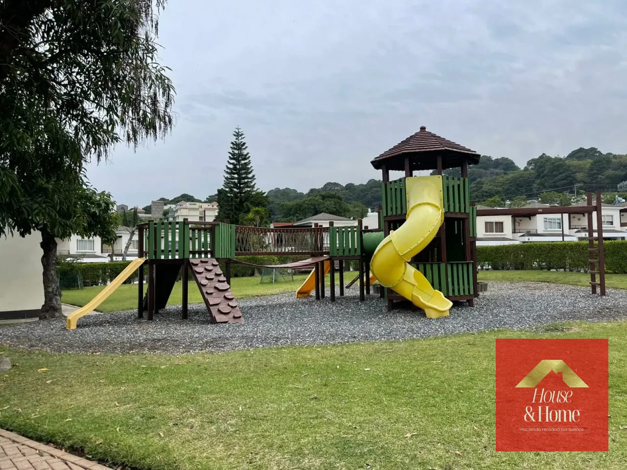 Casa en venta Luces del Encinal — Casa en Venta en Zona 7 Mixco, Guatemala, Ciudad — foto 8 de 11