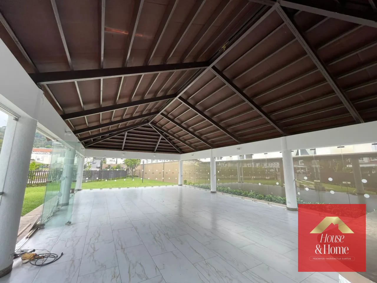 Casa en venta Luces del Encinal — Casa en Venta en Zona 7 Mixco, Guatemala, Ciudad — foto 10 de 11