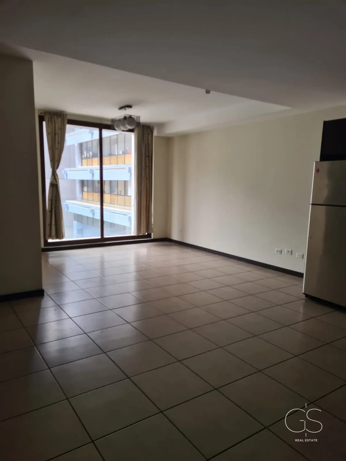 Apartamento en Torre Barcelona, zona 9 — Apartamento en Venta en Torre Barcelona, Zona 9, Guatemala, Ciudad — foto 6 de 8