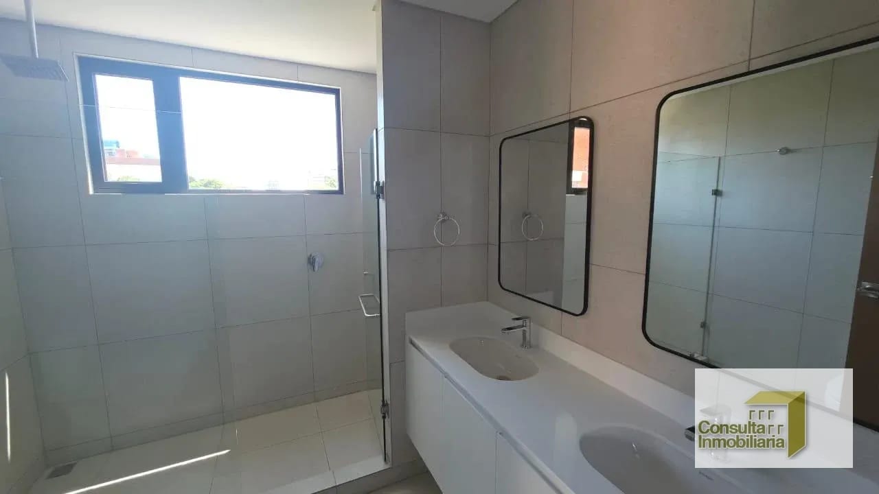 Zona 10/ Edificio Ferrediez/ 103m² — Apartamento en Alquiler en Ferré Diez, Zona 10, Guatemala, Ciudad — foto 8 de 17