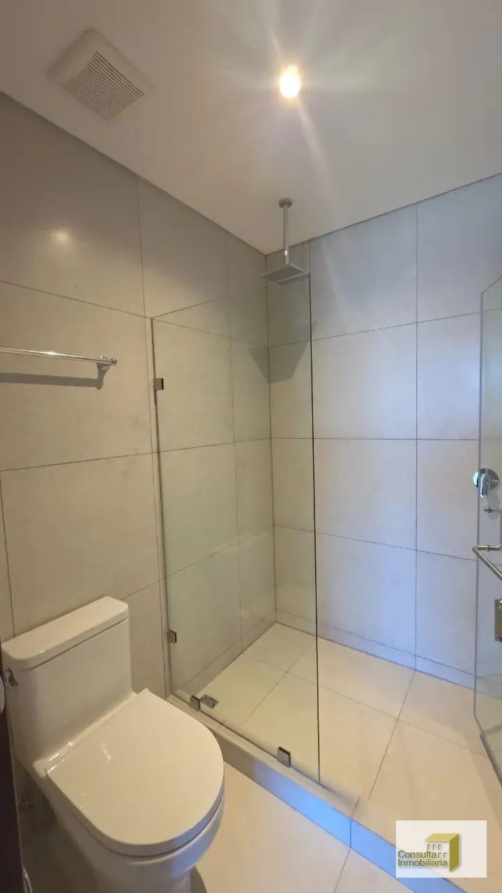 Zona 10/ Edificio Ferrediez/ 127m² — Apartamento en Alquiler en Ferré Diez, Zona 10, Guatemala, Ciudad — foto 8 de 16