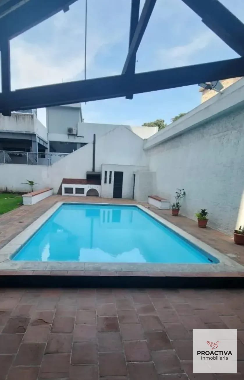 Apartamento en Alquiler Amueblado Zona 10* — Apartamento en Venta en Zona 10, Guatemala, Ciudad — foto 2 de 2