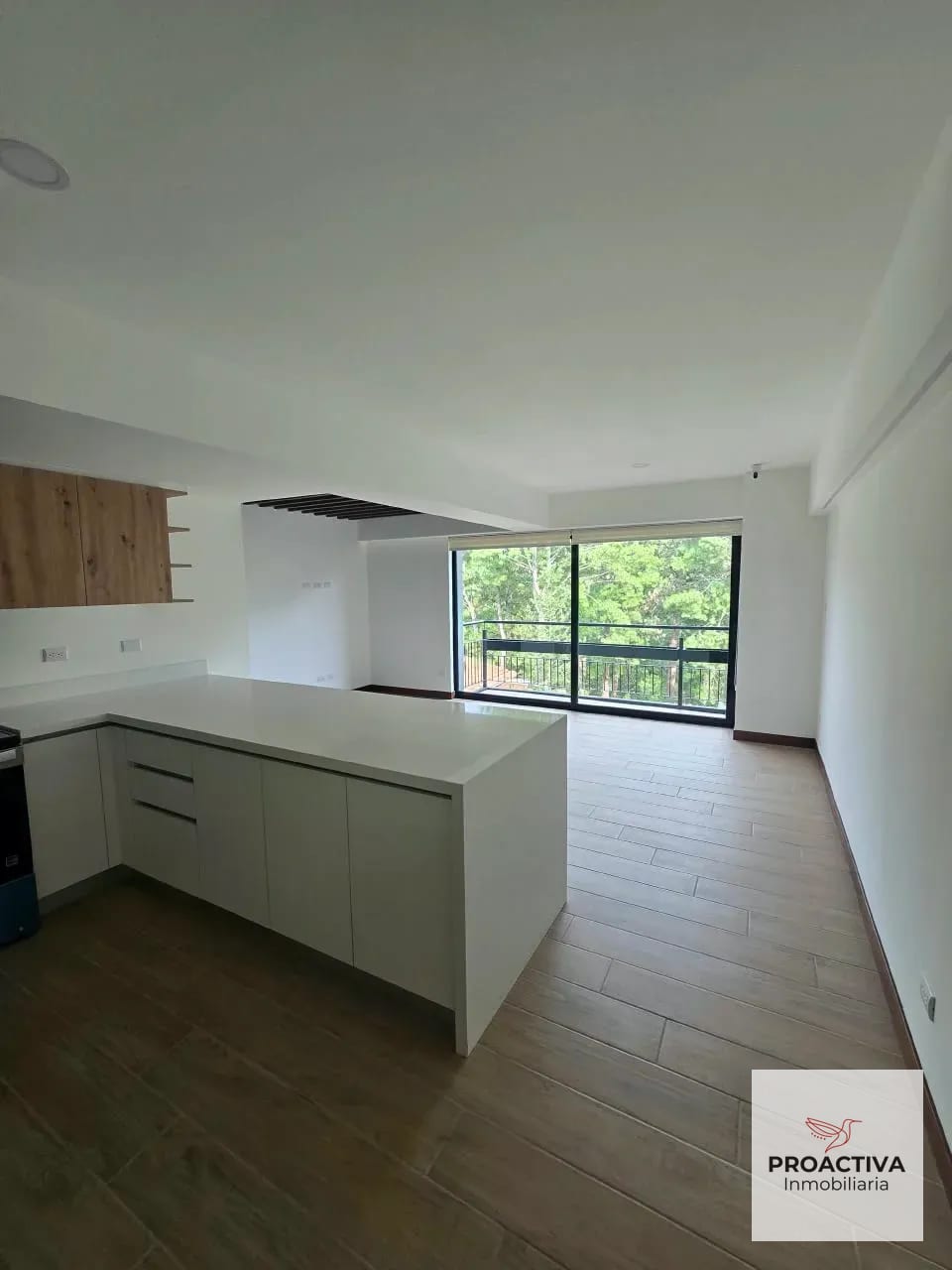 Apartamento en renta zona 16 kanajuyú — Apartamento en Alquiler en Zona 16, Guatemala, Ciudad — foto 4 de 5