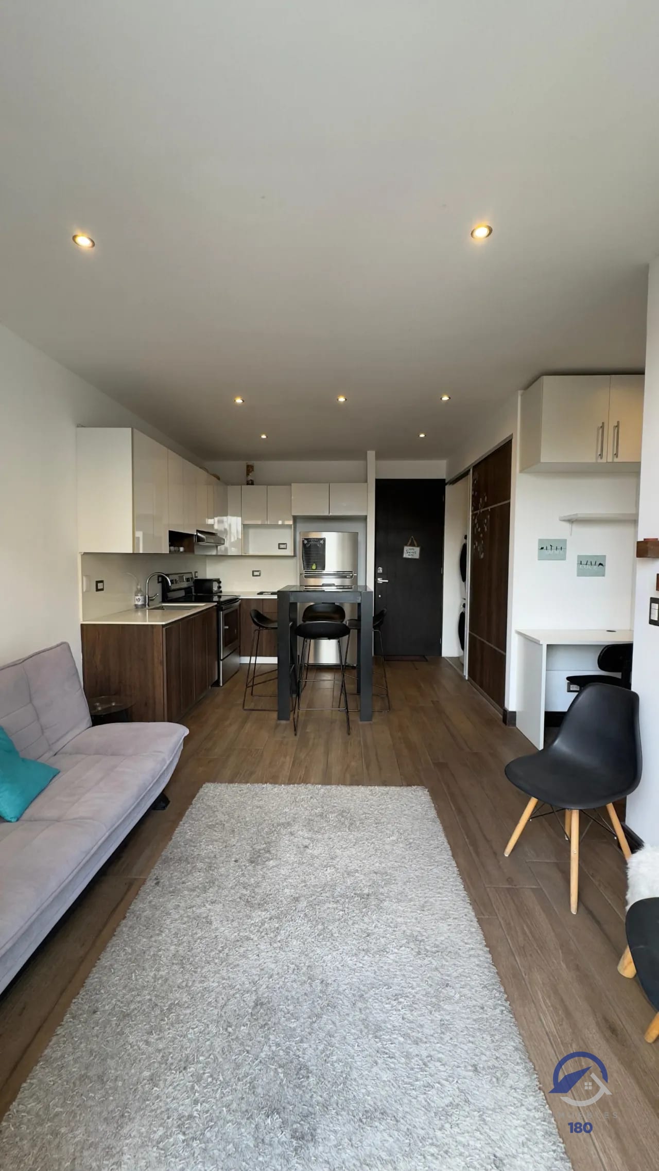 Apartamento amueblado en venta en Edificio Vivalt, zona 10, Ciudad de Guatemala — Apartamento en Venta en Vivalt, Zona 10, Guatemala, Ciudad — foto 2 de 15