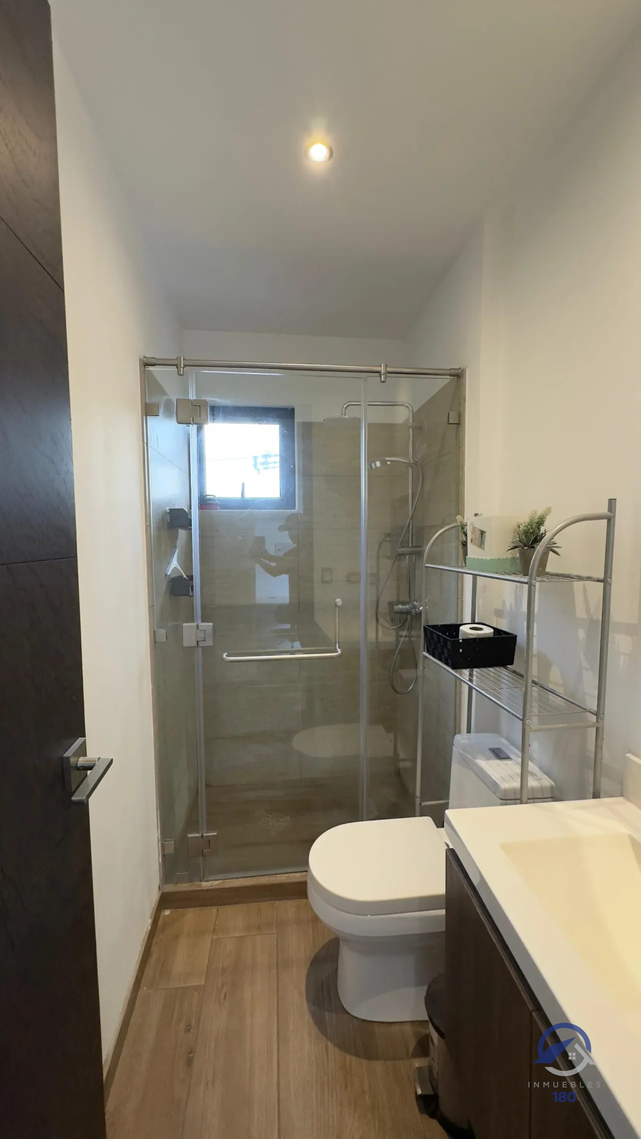 Apartamento amueblado en venta en Edificio Vivalt, zona 10, Ciudad de Guatemala — Apartamento en Venta en Vivalt, Zona 10, Guatemala, Ciudad — foto 4 de 15