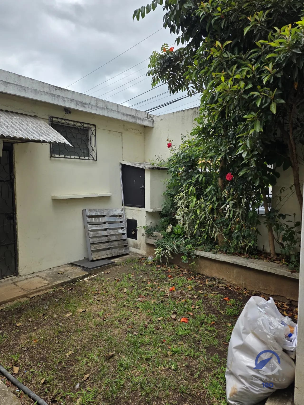 Terreno con casa para demoler en venta en Colonia El Maestro, zona 15 — Terreno en Venta en El Maestro II, Zona 15, Guatemala, Ciudad — foto 14 de 15