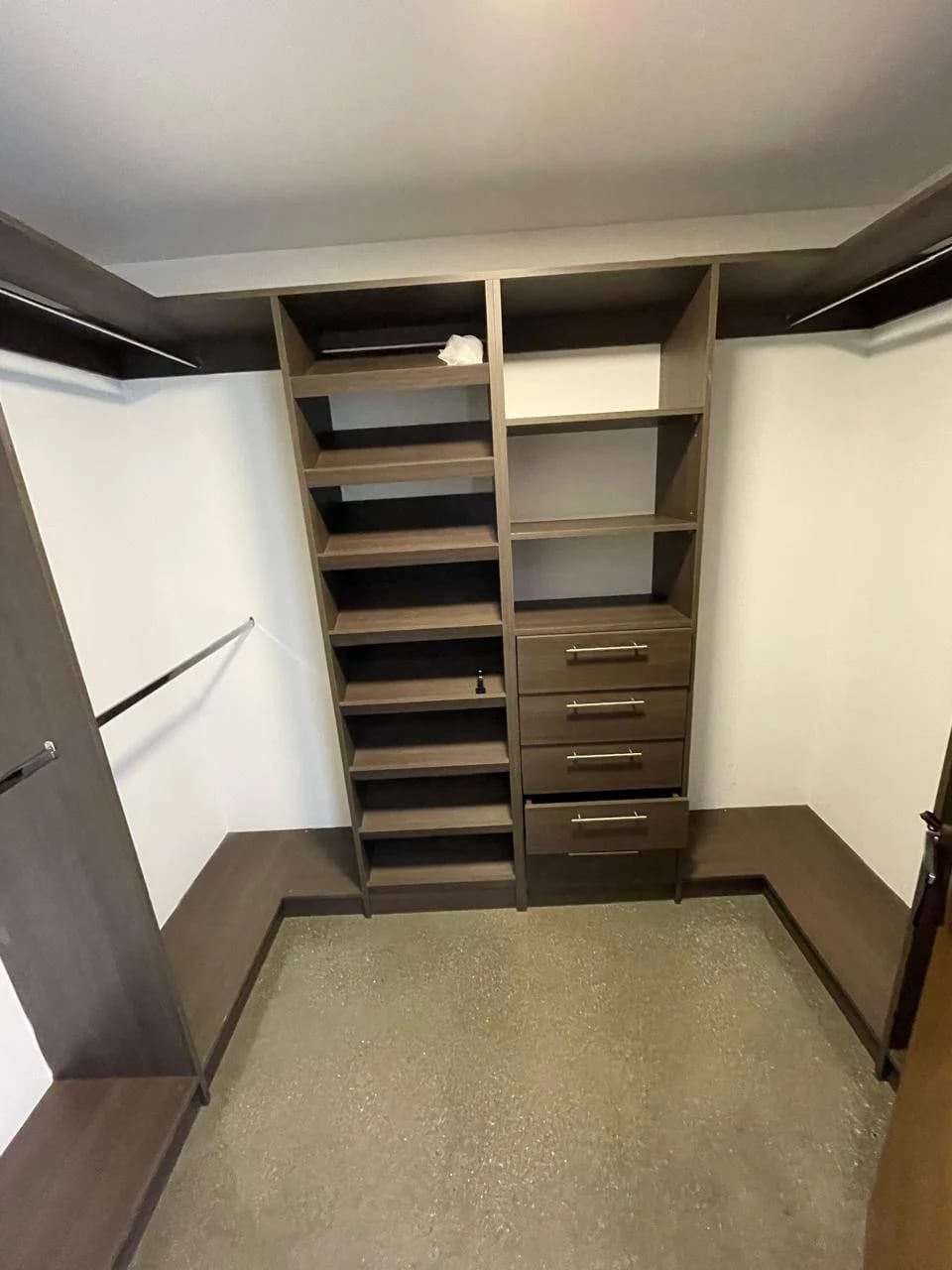 Venta de apartamento estilo loft en Edificio 4Venezia 4 grados norte Zona 4 — Apartamento en Venta en Cuatro Venezia, Zona 4, Guatemala, Ciudad — foto 14 de 15