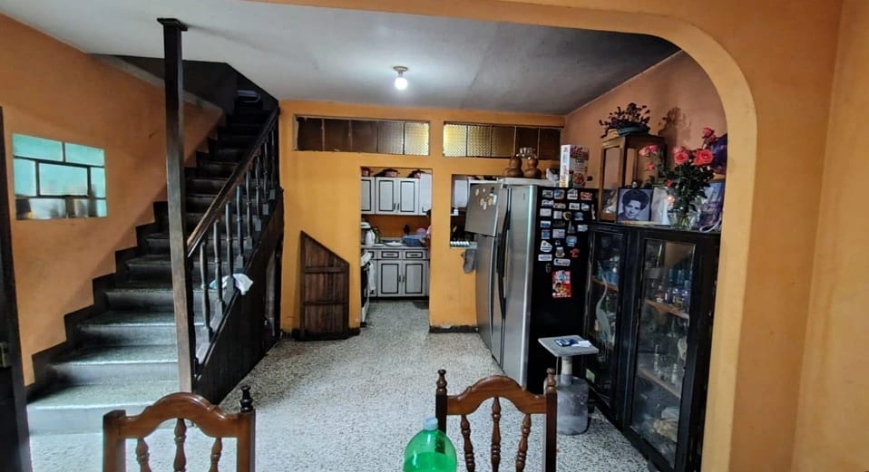 Venta de 2 propiedades en La Reformita 7ªAv. Zona 12 — Casa en Venta en Zona 12, Guatemala, Ciudad — foto 5 de 9