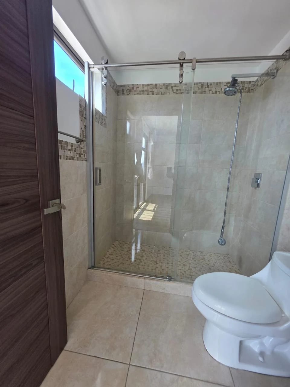 Venta de apartamento en Di Fiori Zona 7 — Apartamento en Venta en Di Fiori, Zona 7, Guatemala, Ciudad — foto 11 de 17