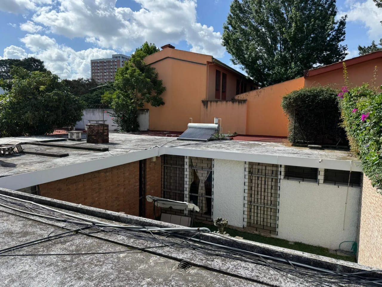 Renta de casa en zona 10 por calle de los Hospitales — Casa en Alquiler en Zona 10, Guatemala, Ciudad — foto 17 de 17