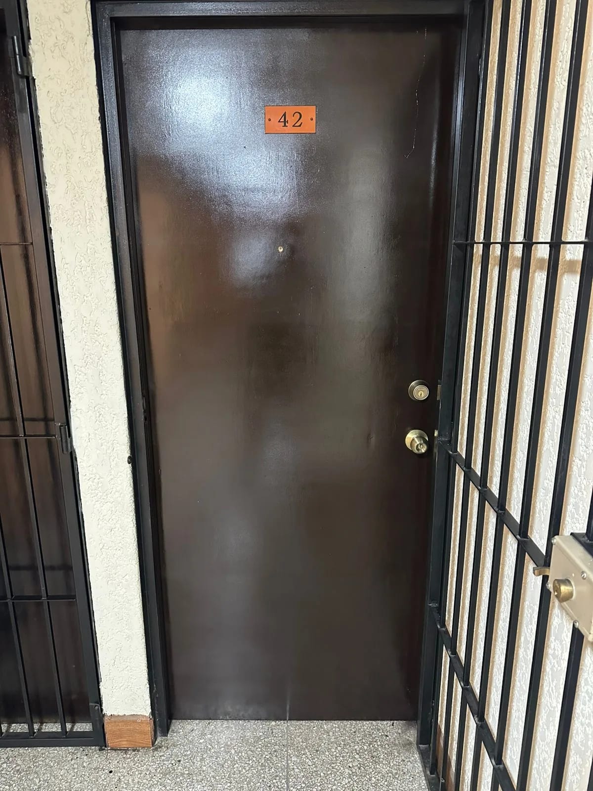 Renta de oficina en Edificio El Angel | Zona 4 Vía 5 — Oficina en Alquiler en Zona 4, Guatemala, Ciudad — foto 6 de 10