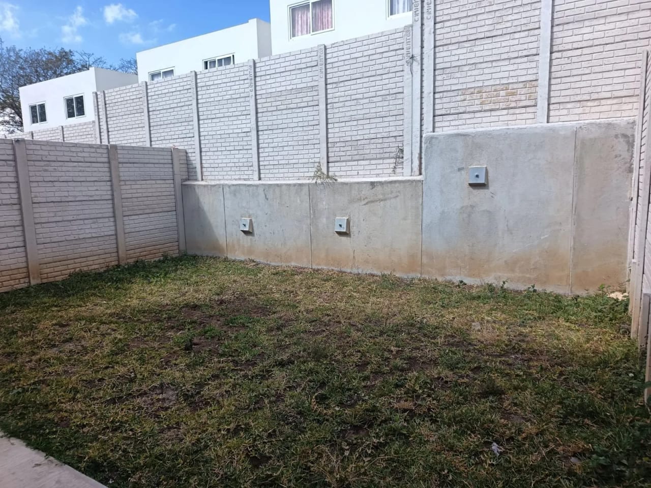 Renta de casa en Bosques de Santa Elena | Km.26.5 CAES | — Casa en Alquiler en Santa Elena Barillas, Guatemala, Ciudad — foto 5 de 12