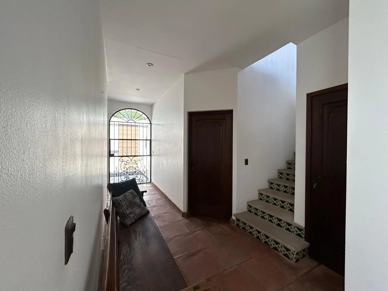 Renta de casa amueblada dentro de Condominio en Antigua Guatemala — Casa en Alquiler en Antigua, Sacatepéquez — foto 12 de 15
