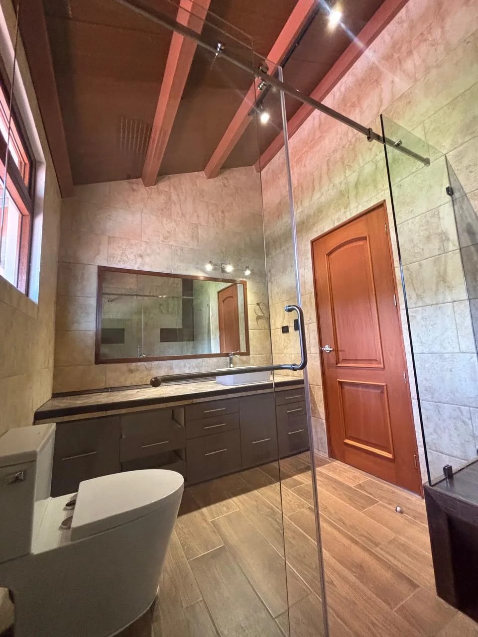 Renta de casas en Villas de Duero, San Pedro El Alto | Sacatepequez — Casa vacacional en Alquiler en Antigua, Sacatepéquez — foto 4 de 17