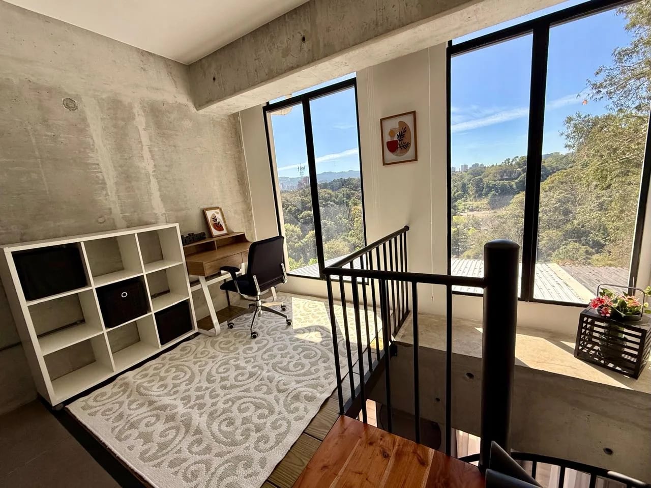Renta de apartamento tipo Loft Amueblado en Edificio Fabra Zona 10 — Apartamento en Alquiler en Fabra, Zona 10, Guatemala, Ciudad — foto 7 de 11