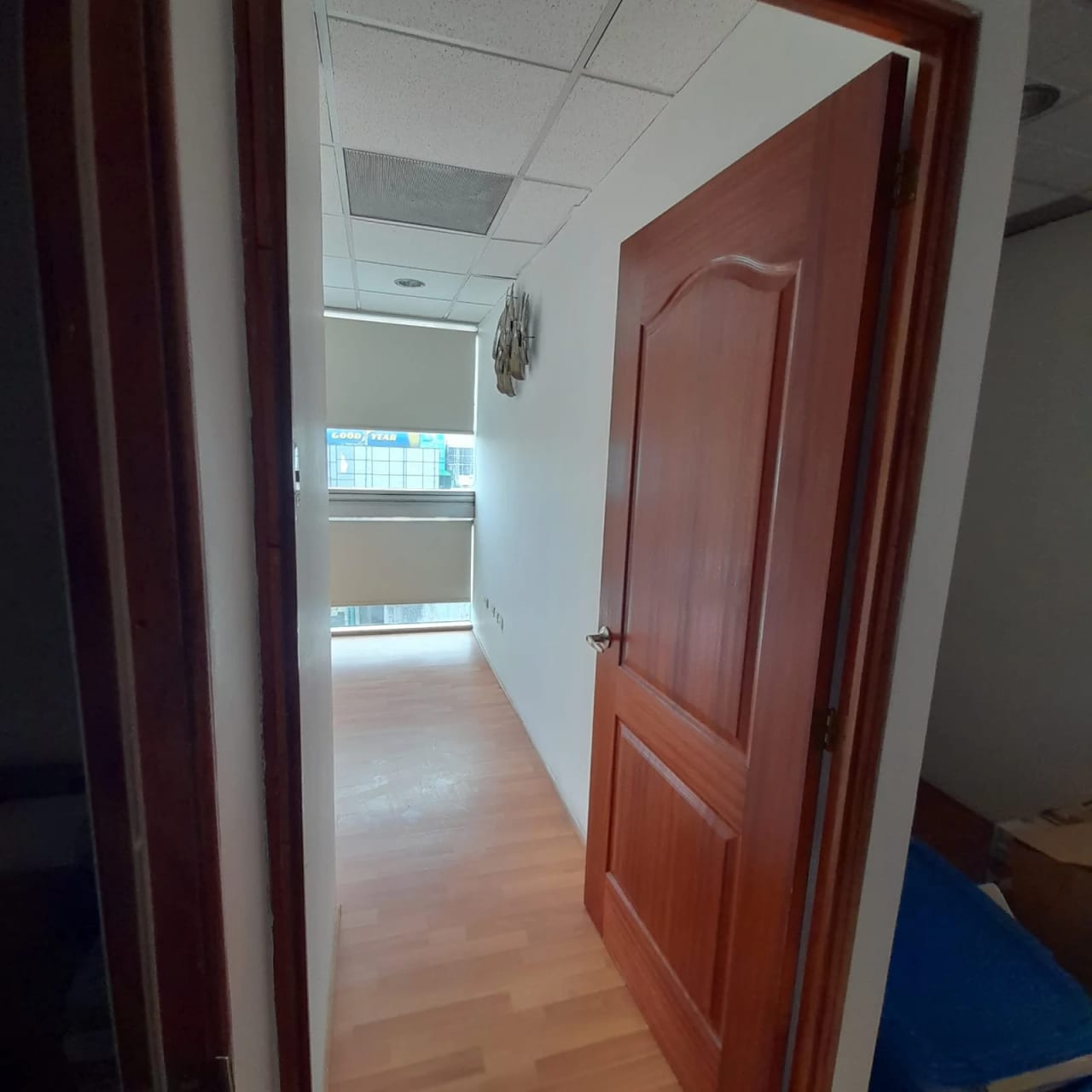 Renta de oficina en Edificio Scena Business Center | Km.16.5 CAES — Oficina en Alquiler en Carretera a El Salvador, Guatemala, Ciudad — foto 8 de 14
