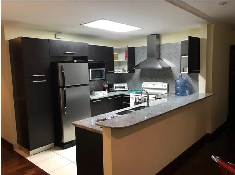 Renta de apartamento amueblado en Edificio San Patricio 1 | Zona 14 — Apartamento en Alquiler en San Patricio, Zona 14, Guatemala, Ciudad — foto 5 de 7