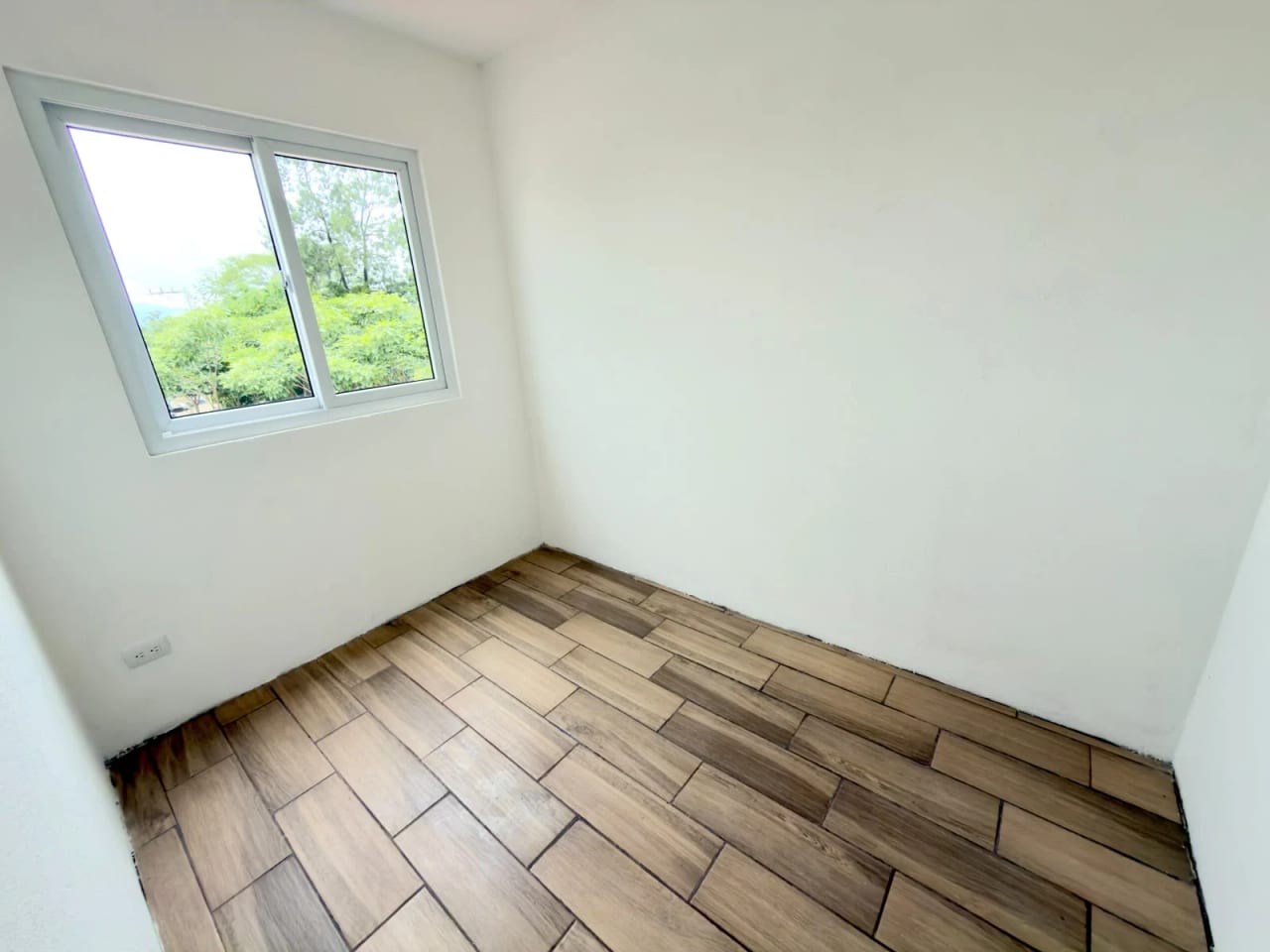 Se vende linda casa para estrenar en La Ceiba – Sanarate. — Casa en Venta en Sanarate, El Progreso — foto 2 de 17
