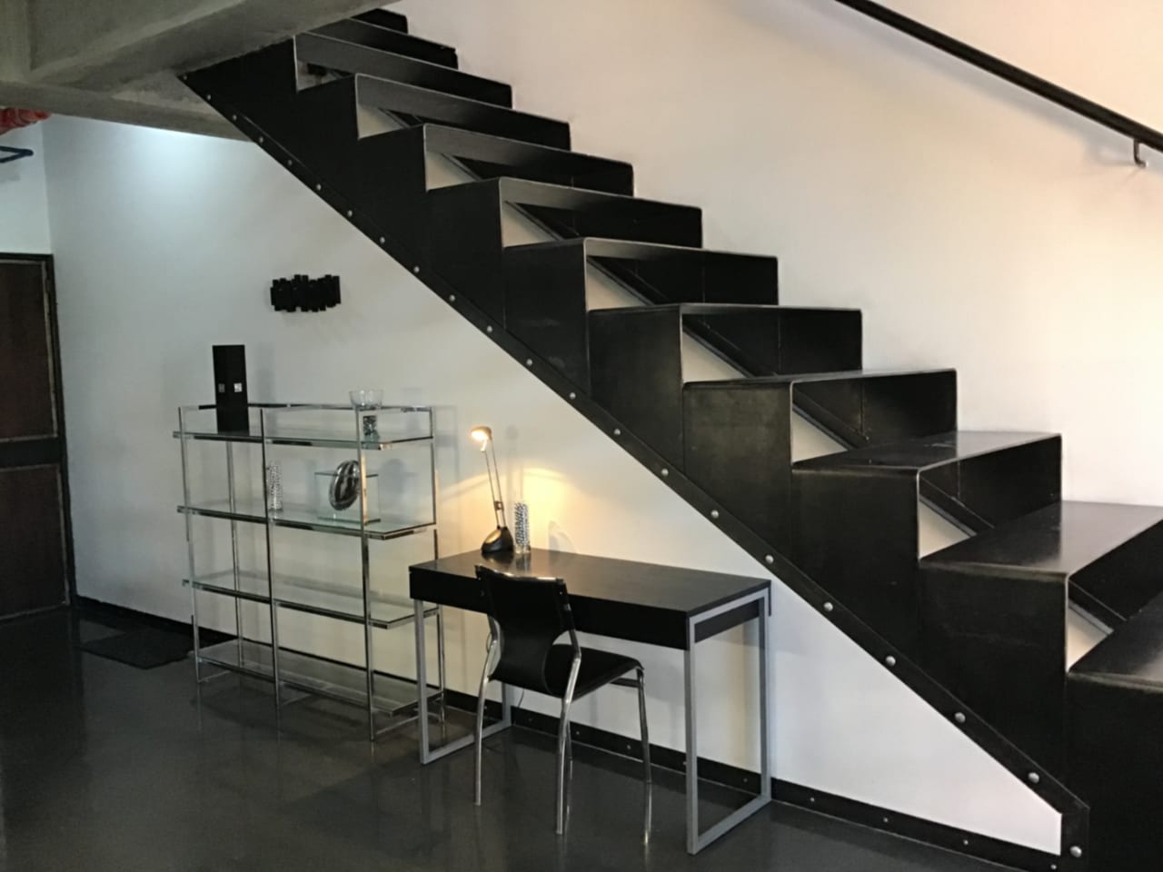 Amplio y Moderno Loft en z4 — Apartamento en Alquiler en Cuatro 36, Zona 4, Guatemala, Ciudad — foto 5 de 17