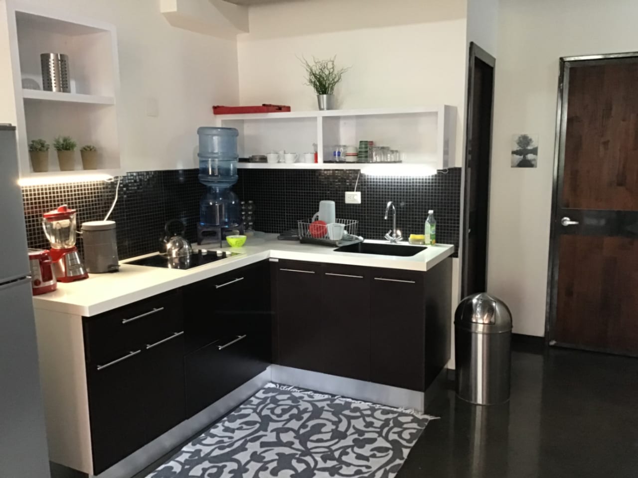 Amplio y Moderno Loft en z4 — Apartamento en Alquiler en Cuatro 36, Zona 4, Guatemala, Ciudad — foto 6 de 17