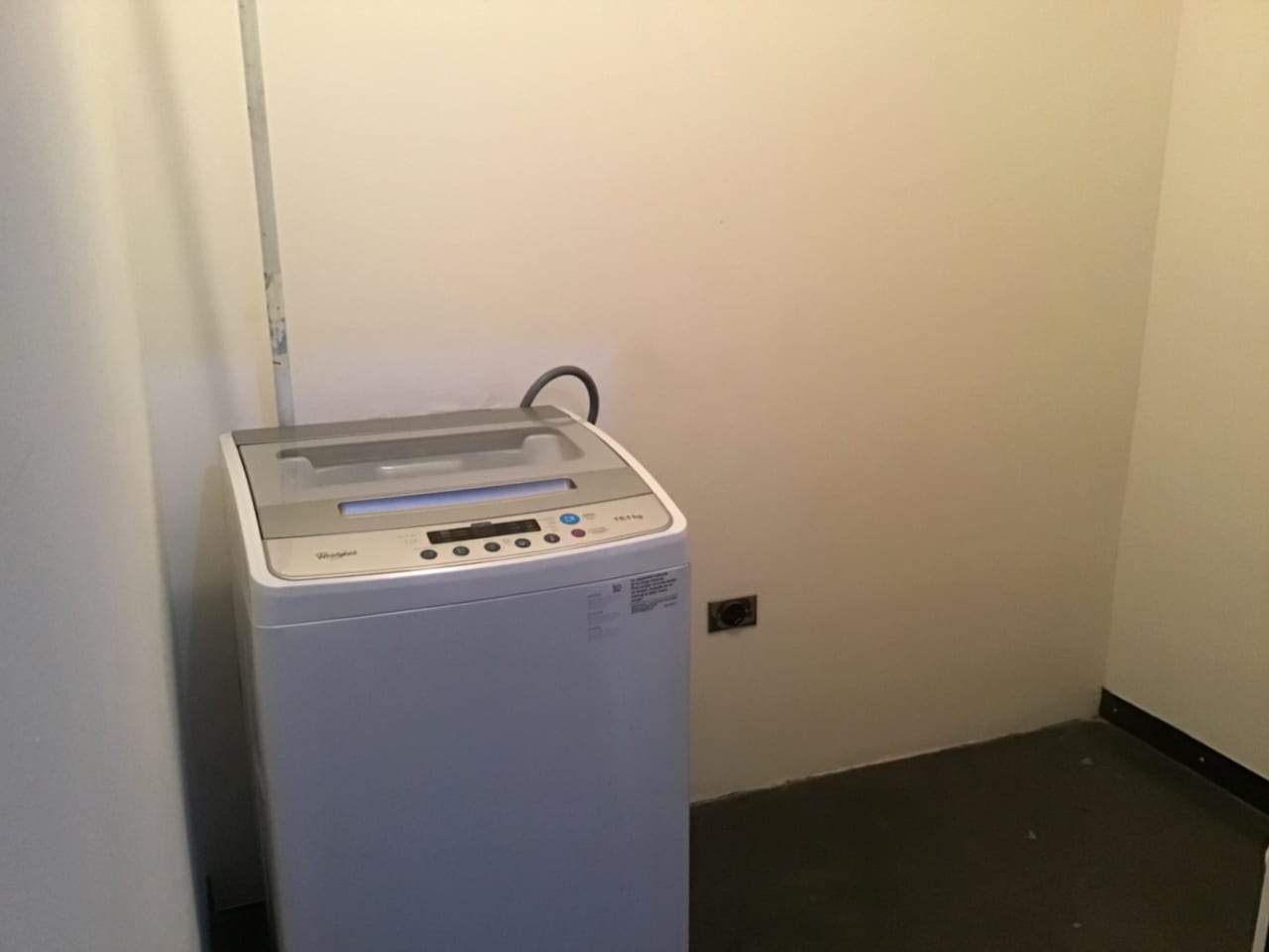 Amplio y Moderno Loft en z4 — Apartamento en Alquiler en Cuatro 36, Zona 4, Guatemala, Ciudad — foto 10 de 17