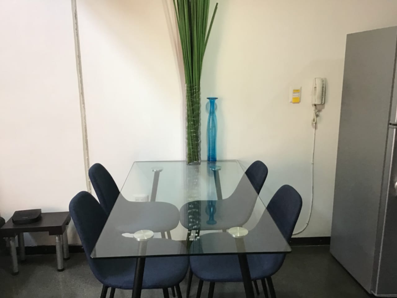 Amplio y Moderno Loft en z4 — Apartamento en Alquiler en Cuatro 36, Zona 4, Guatemala, Ciudad — foto 11 de 17