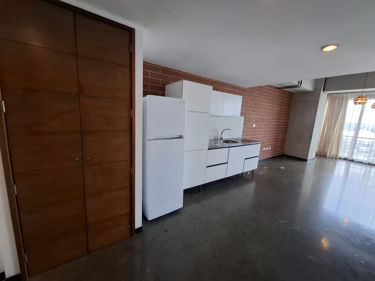 Renta 4 Venezia 4 Grados Norte — Apartamento en Alquiler en Cuatro Venezia, Zona 4, Guatemala, Ciudad — foto 6 de 13