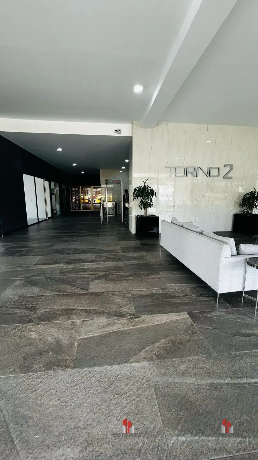 Oficina en Renta zona 10 / Torino II — Oficina en Alquiler en Torino II, Zona 10, Guatemala, Ciudad — foto 11 de 12