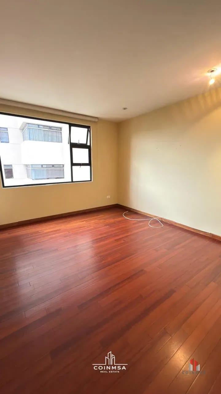 Apartamento en Renta zona 14 / Real de las Américas — Apartamento en Alquiler en Real de Las Américas, Zona 14, Guatemala, Ciudad — foto 3 de 12
