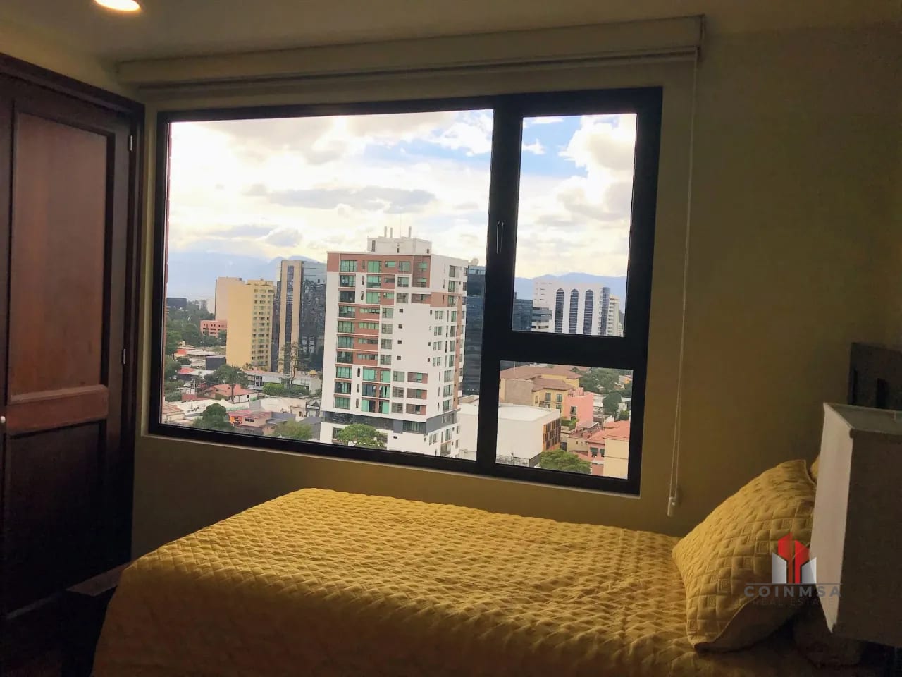 Apartamento amueblado en Renta zona 10 — Apartamento en Alquiler en Santa María, Zona 10, Guatemala, Ciudad — foto 13 de 13