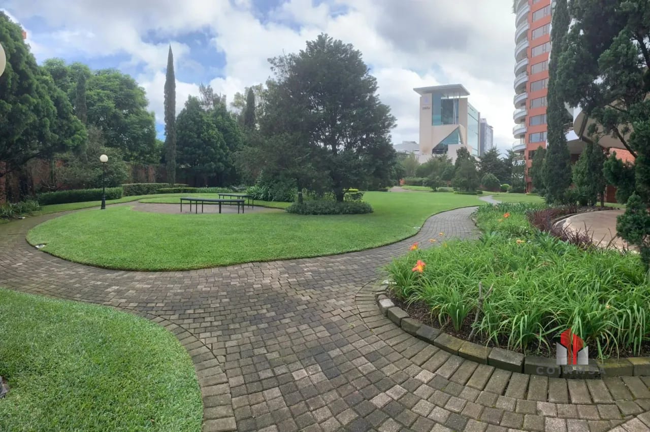 Apartamento en renta zona 14 / Tadeus — Apartamento en Alquiler en Tadeus, Zona 14, Guatemala, Ciudad — foto 15 de 16