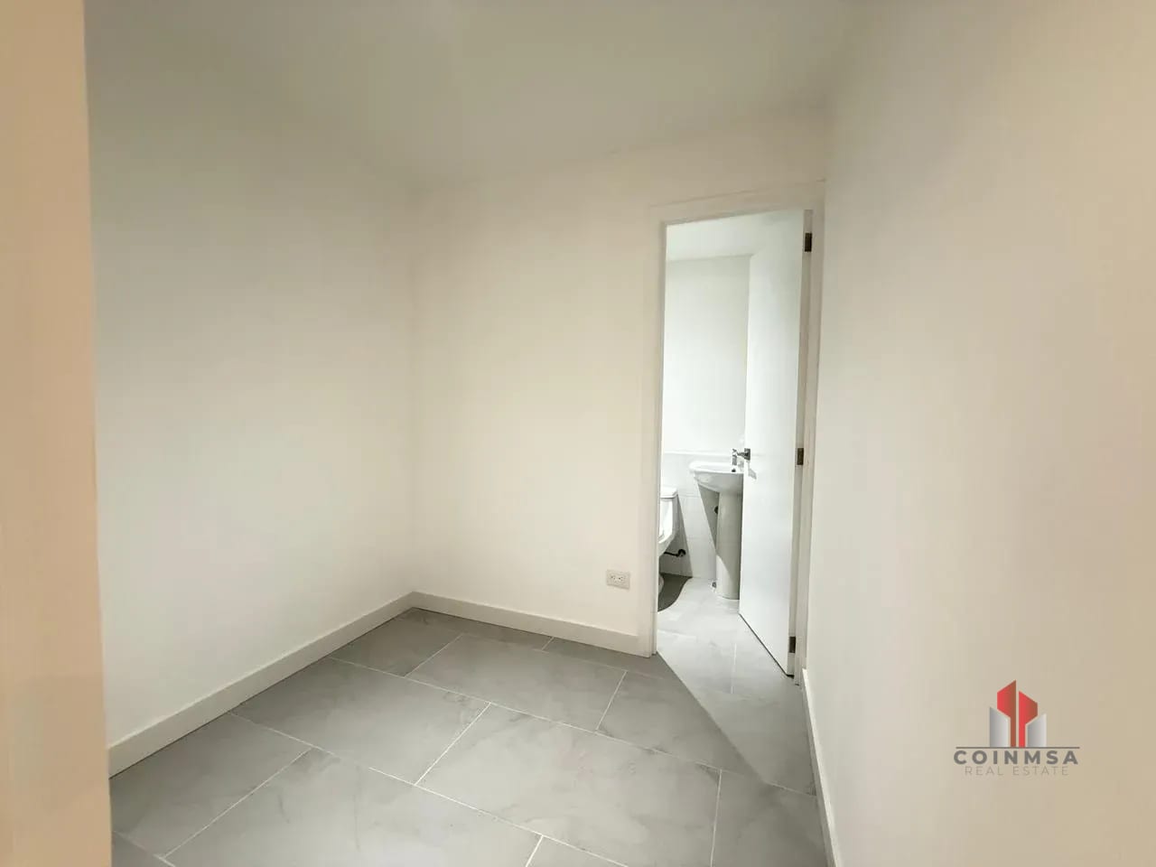 Casa en Renta zona 13 / Iridia Homes — Oficina en Alquiler en Zona 13, Guatemala, Ciudad — foto 10 de 17