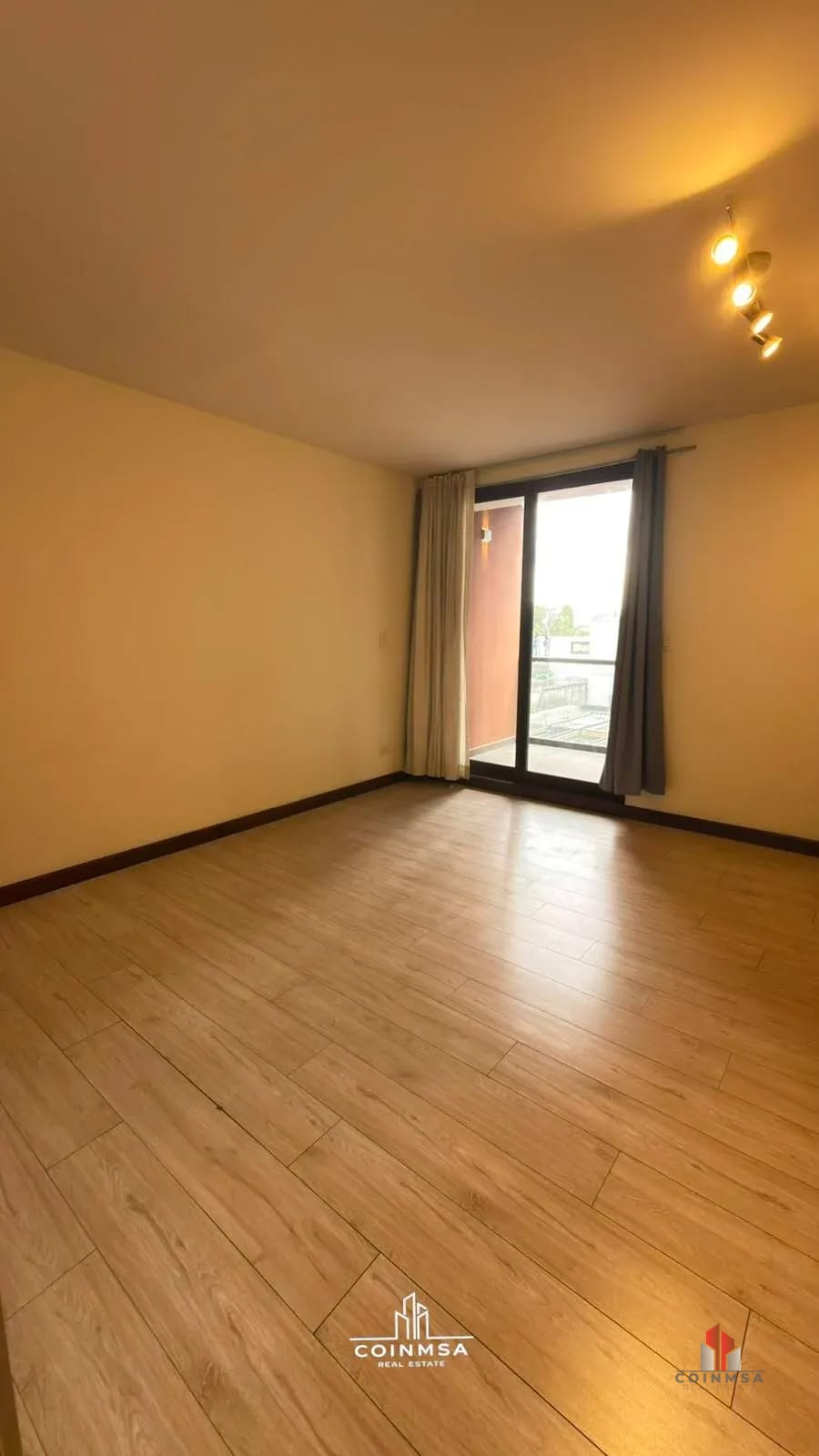 Apartamento en Renta zona 10 / Venti4 — Apartamento en Alquiler en Veinti4, Zona 10, Guatemala, Ciudad — foto 9 de 10