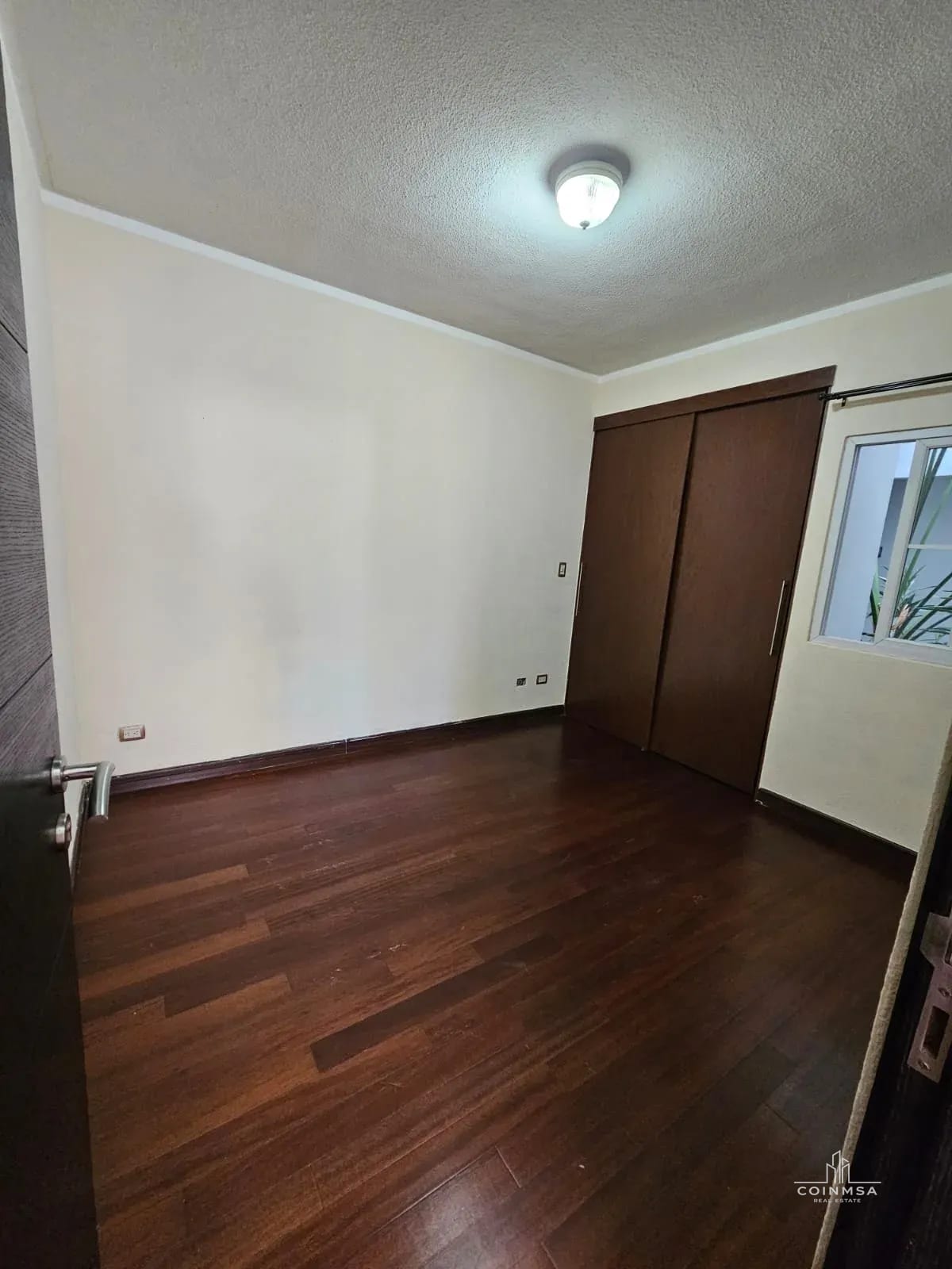 Apartamento amueblado tipo efficiency zona 10 / Oakland I — Apartamento en Alquiler en Oakland I, Zona 10, Guatemala, Ciudad — foto 10 de 14