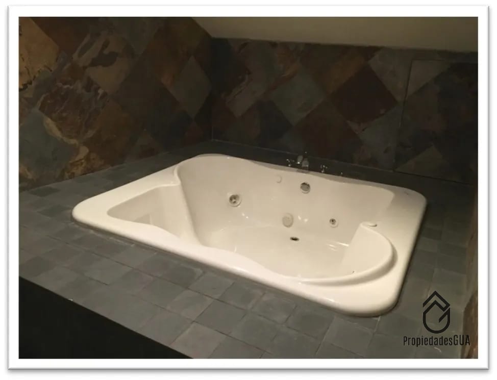Casa en venta en Condominio km 8 CES — Casa en Venta en Carretera a El Salvador, Guatemala, Ciudad — foto 5 de 11