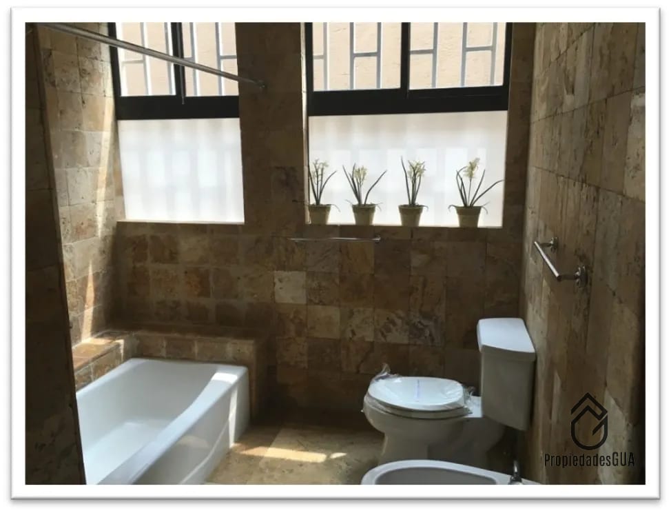 Casa en venta en Condominio km 8 CES — Casa en Venta en Carretera a El Salvador, Guatemala, Ciudad — foto 8 de 11