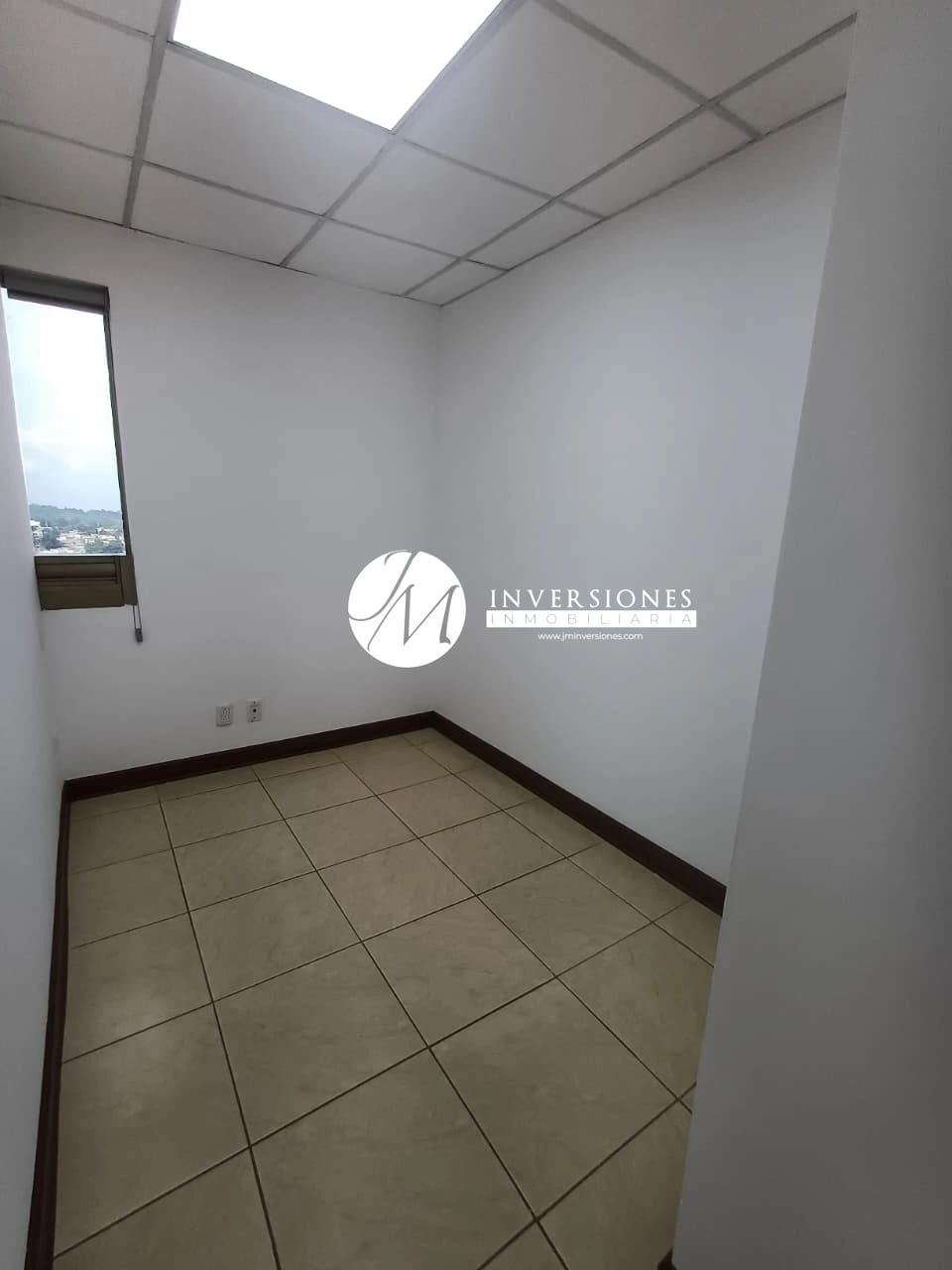 Oficina en renta en zona 10 — Oficina en Alquiler en Zona 10, Guatemala, Ciudad — foto 4 de 9