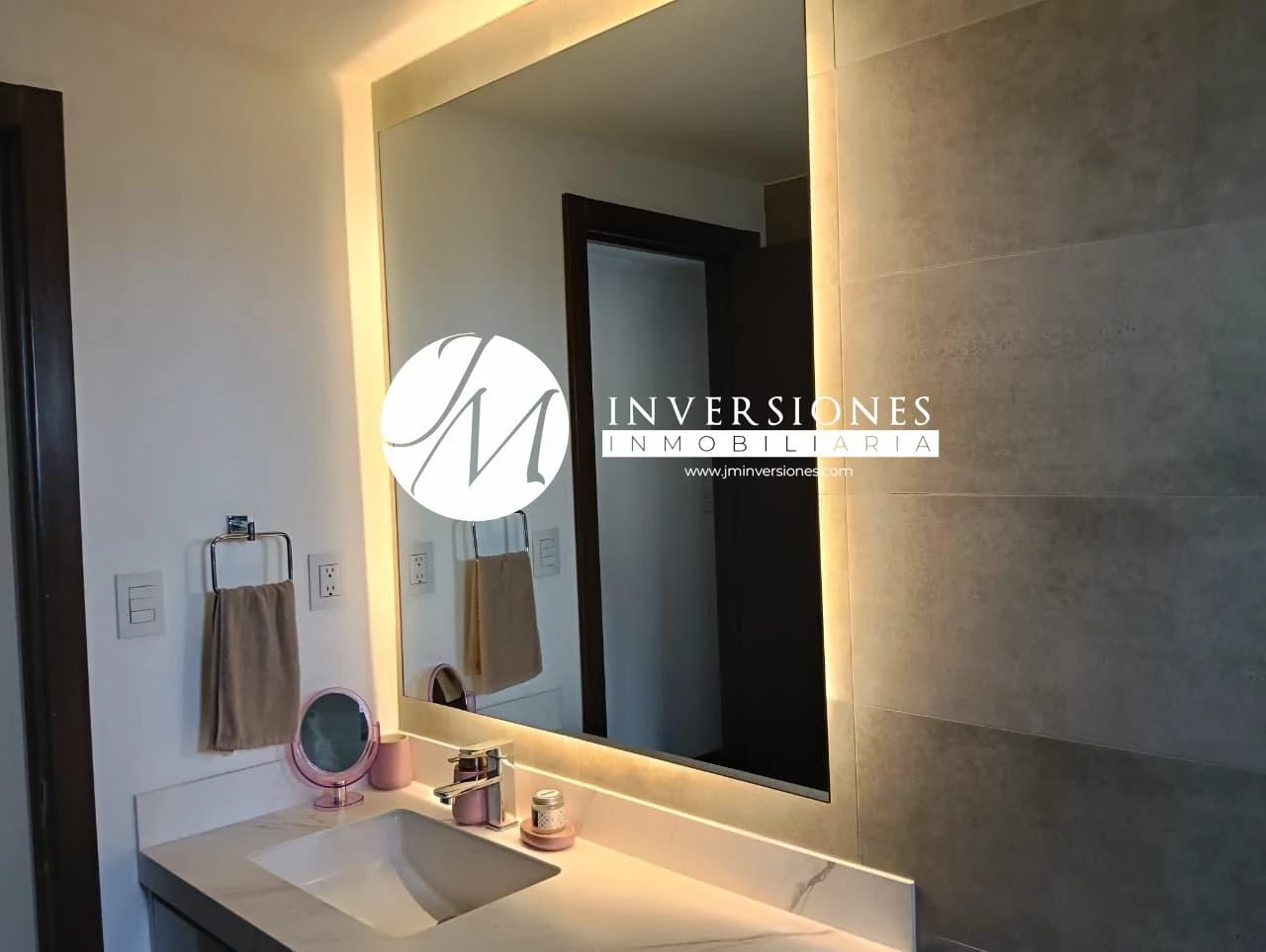 Apartamento en Renta de 3 Dormitorios en zona 14 — Apartamento en Alquiler en Zona 14, Guatemala, Ciudad — foto 6 de 6