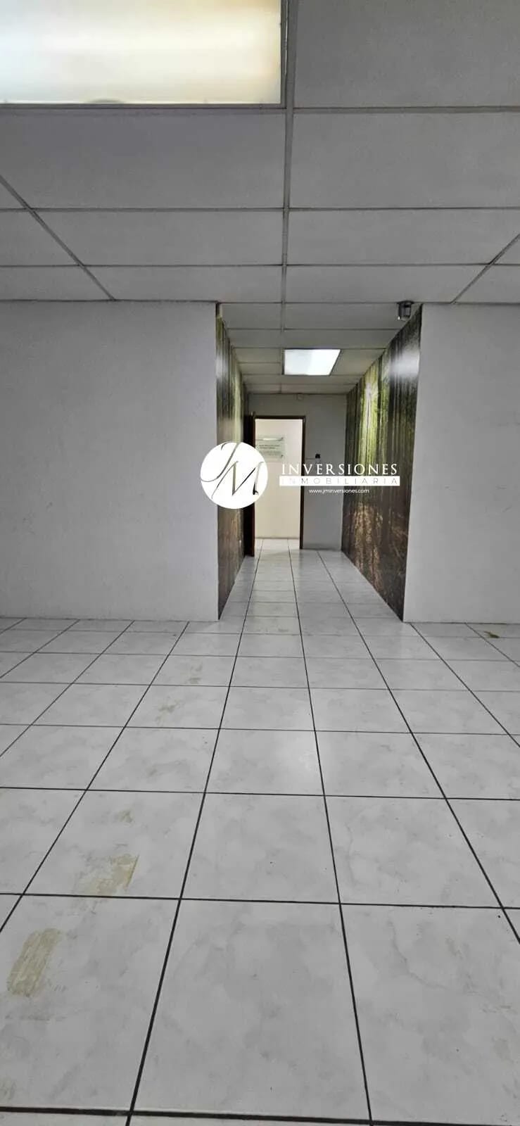 Oficina en renta Zona 10 — Oficina en Alquiler en Zona 10, Guatemala, Ciudad — foto 3 de 10