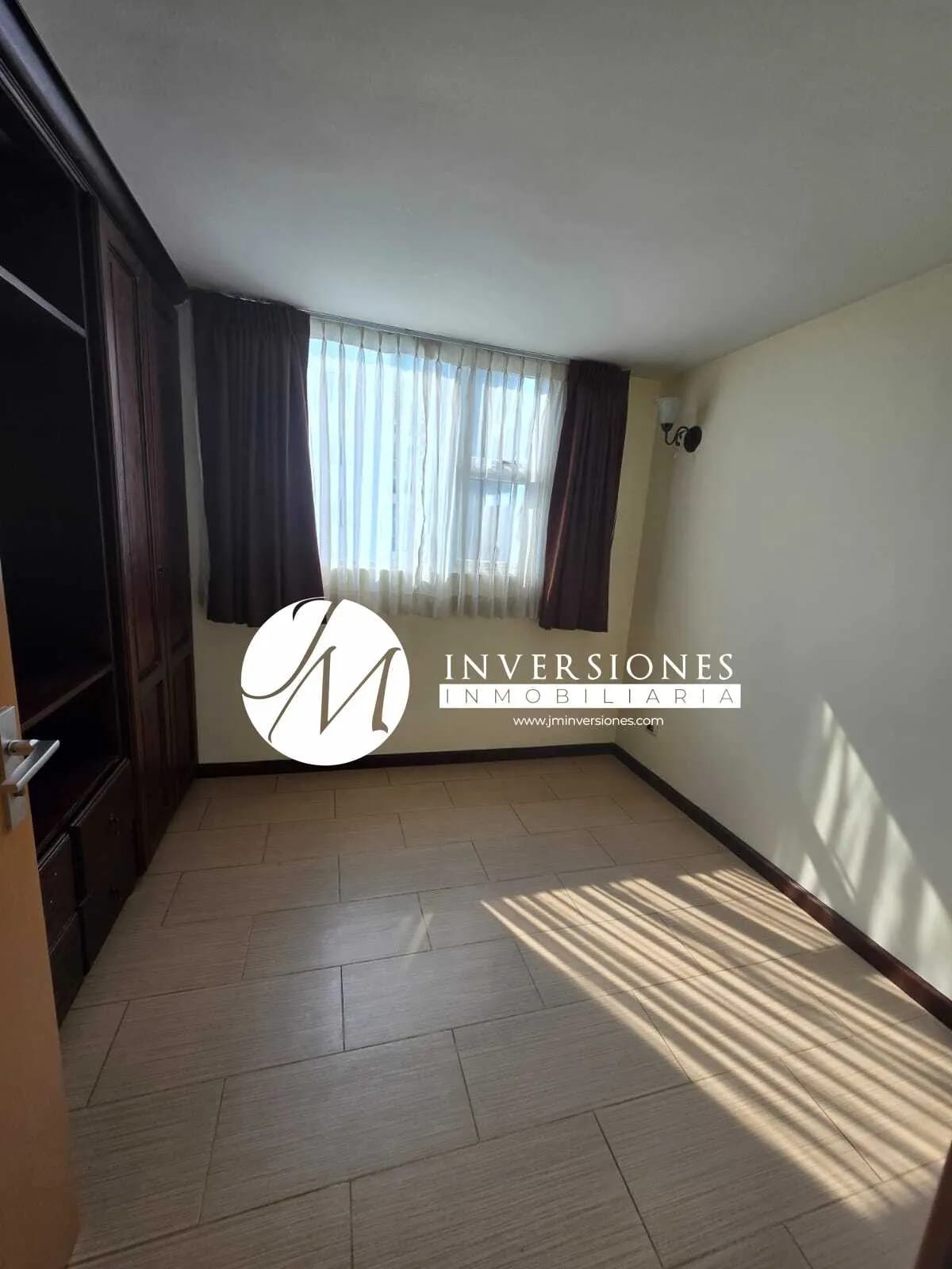 Apartamento en Venta Con Linea Blanca en zona 14 — Apartamento en Venta en Zona 14, Guatemala, Ciudad — foto 4 de 10